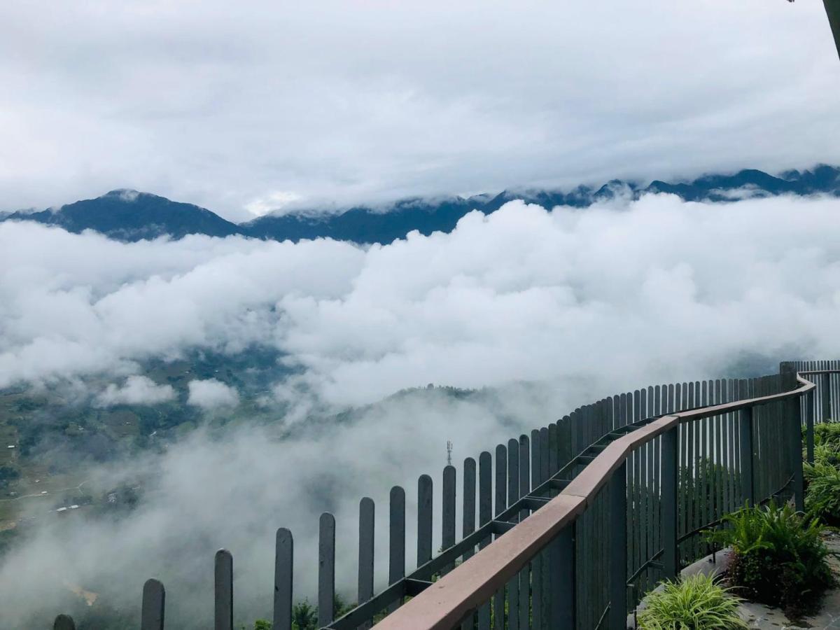 Pao'S Sapa Leisure Hotel Exterior foto View from the Skywalk